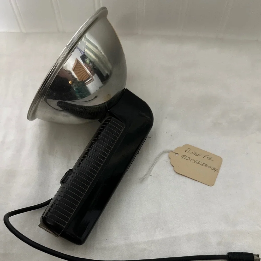Kodak Vivitar Hoya Camera Flash & Filter Lot‎ Vintage Silver Good Mixed Untested
